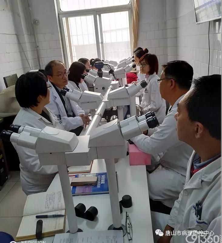 中华病理学会胸部疾病学组副组长张杰教授来唐山市工人医院学术交流